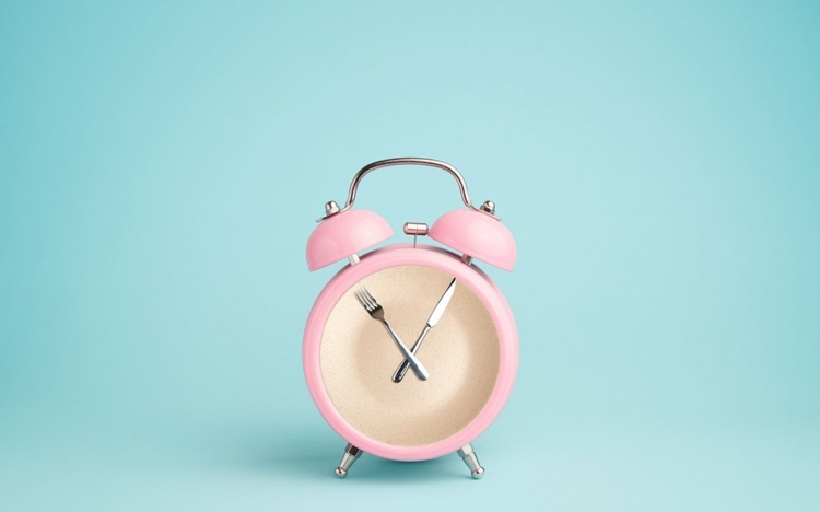 Striedavý pôst 1/0 2 diétna metóda Rýchle dni, čo jesť