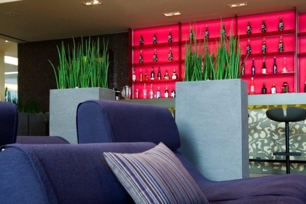 Dizajn obývačky-moderný nábytok Zariadenie obývačky dizajnovo-moderným nábytkom