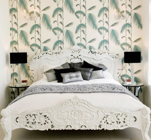 tropické spálne-posteľ-s-zdobeným-vzorom-čela-postele-tapety