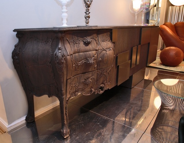 Drevené zásuvky komody evolúcia bočnice ozdoby kľučky dverí