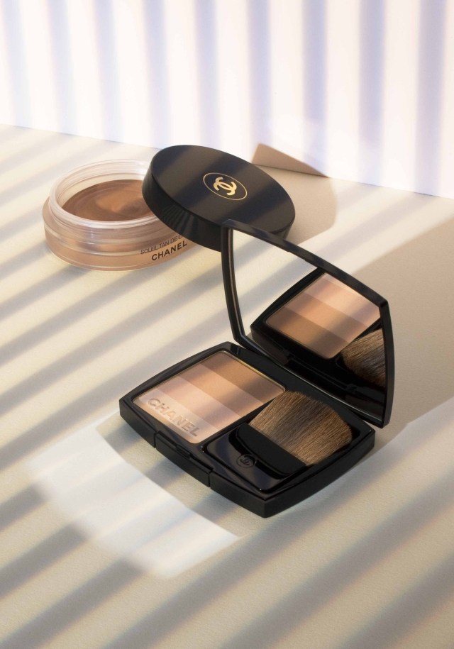 Prášok Chanel odolný proti rozmazaniu s SPF Prášková kefa-tekutá-starostlivosť o pleť-v lete