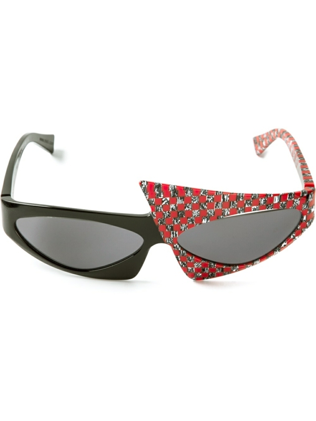 Vintage slnečné okuliare od ALAIN MIKLI dvojfarebné rámy okuliarov trojuholníkového tvaru červená ako základná farba Plastové rámy okuliarov-dizajnové slnečné okuliare-sieťové prvky