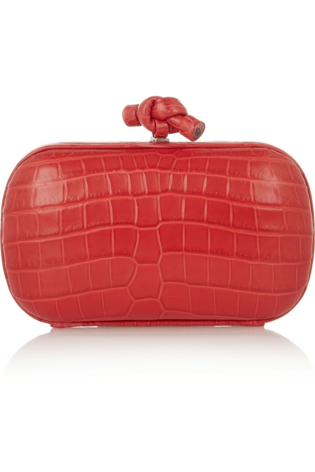 BOTTEGA VENETA červená spojková taška vyrobená z kože Python-imitácia kože-s-uzlom-ako-zips