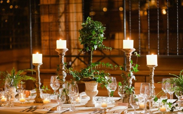 Svadobná dekorácia vidieckeho stolu rustikálne lampáše Rustikálne veterné svetlá Landy Table Deco