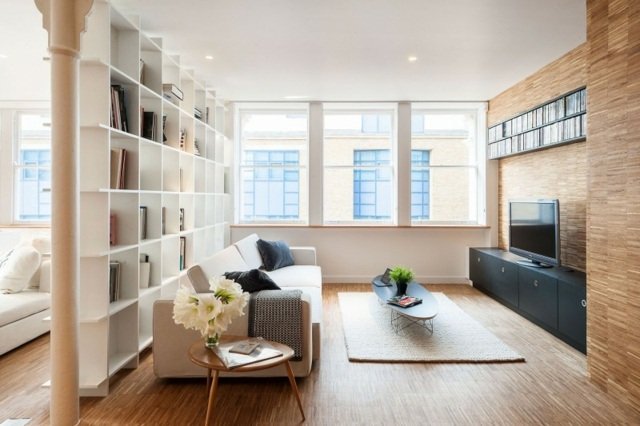 Nástenná policová deliaca priečka do obývačky zariadená TV skrinka Obývacia izba zariadená TV skrinka sedacia súprava béžová