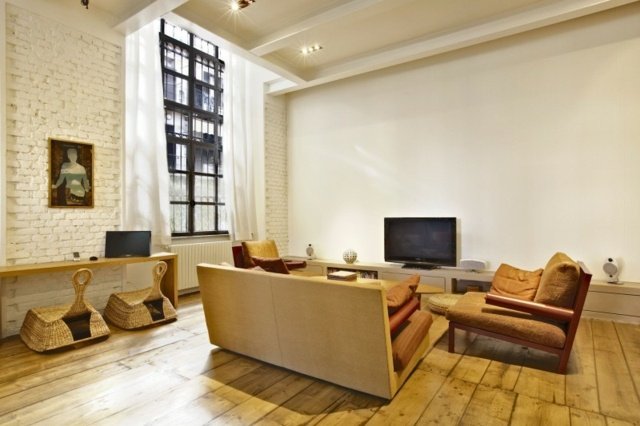 priemyselný podkrovný byt obývacia izba nápady nábytok tehlová stena Nábytok do obývačky Nábytok tehlová stena biela