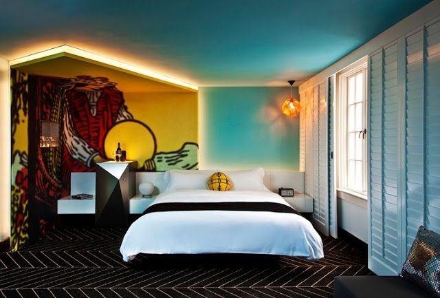 moderné-farby-tyrkysové-steny-miestnosť pre mládež-osvetlenie-steny-dizajn-graffiti