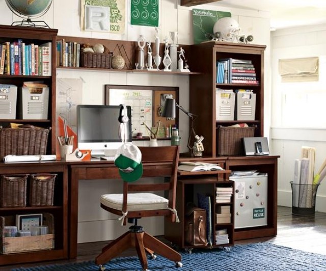 detská izba-zdobenie-nápady-nábytok-zostava-písací stôl-drevená otočná stolička