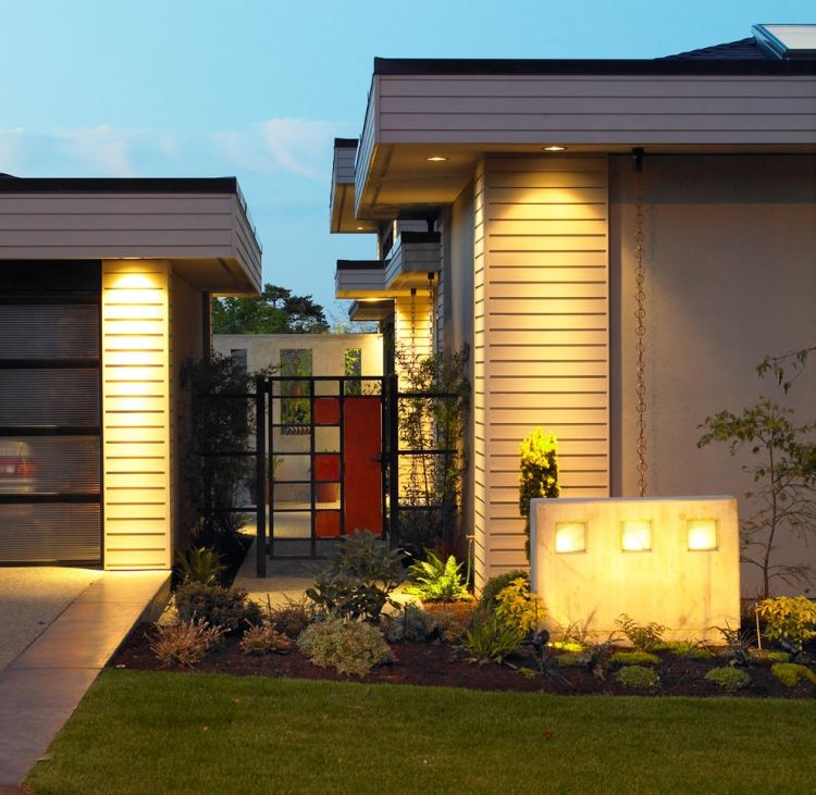 Predzáhradka-príklady-nočné osvetlenie-nízke rastliny