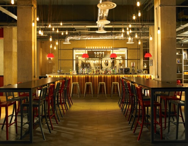 Anglicko reštaurácie 1871 Bar Leeds 1871 Interiérový dizajn Bar Leeds