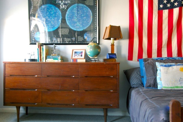 interiérové ​​nápady-chlapci-izba-príborník-posteľ-obrázok-banner-americký