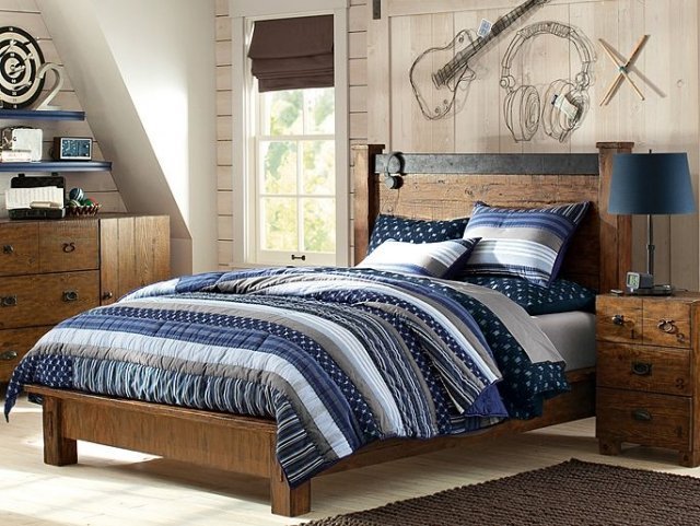 rustikálny-detská izba-nábytok-nočná-lampa-stena-dekorácia-drôtené-predmety