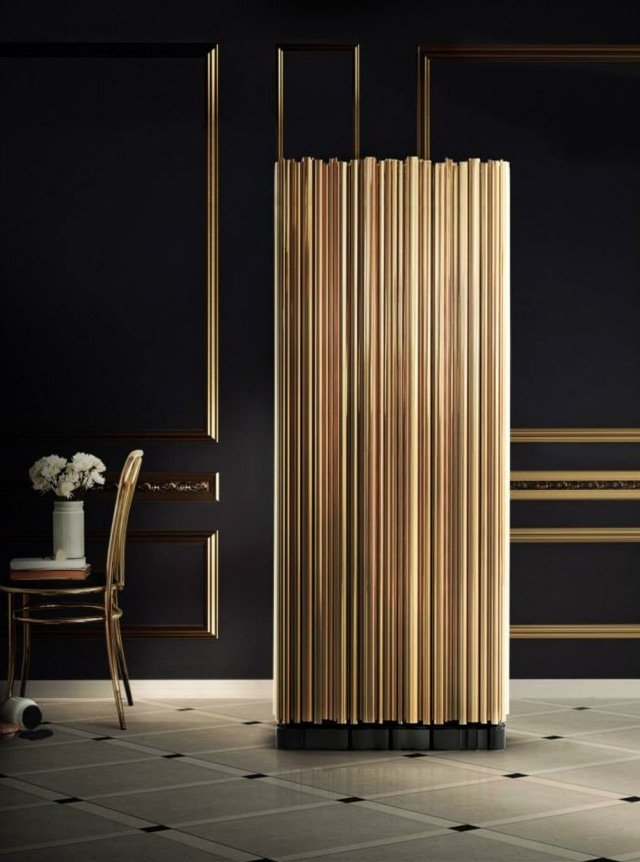 dizajnový šatník SYMPHONY boca do lobo mosadzné trubice vlny dizajnový šatník SYMPHONY boca do lobo mosadzné trubice vlny