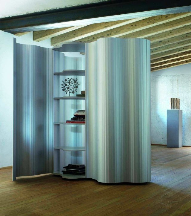 šatník vlny steny dizajn Michele De Lucchi alias návrhársky šatník vlny steny dizajn Michele De Lucchi alias