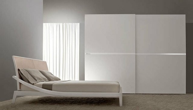 šatníková skriňa posuvné dvere biela hladká OTTOEMEZZO masson matitee moderná šatníková skriňa posuvné dvere biela hladká OTTOEMEZZO masson-matitee