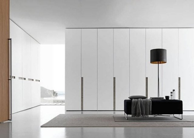 moderný nábytok nápady šatník biele čiary presotto italia nápady moderného šatníka biele čiary presotto italia