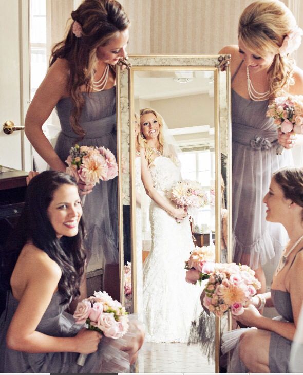 svadobné fotografie nevesta družičky príprava svadobné fotografie-nevesta-družičky-príprava