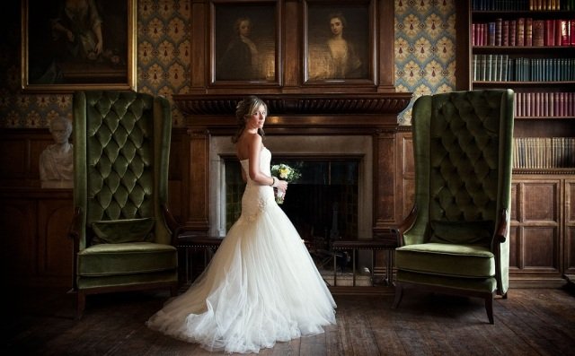 svadobná fotografia nevesta viktoriánsky dom kontrast svadobná fotografia-nevesta-viktoriánsky-dom-kontrast
