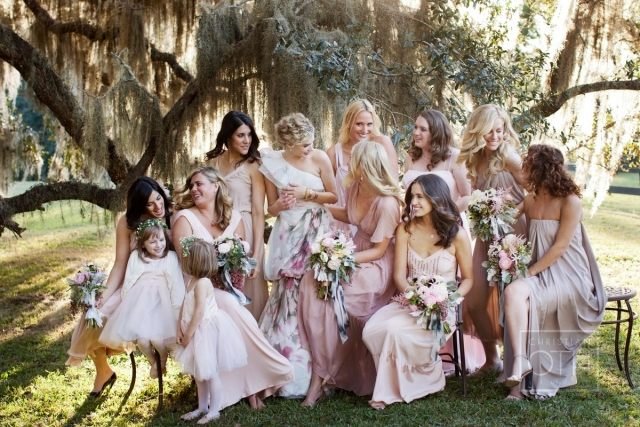 ružové pastelové nuansy rôzne modely šiat pre družičku ružovo-pastelové-nuansy-rôzne-modely-šaty pre družičku