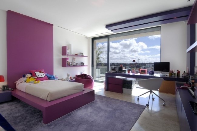 nápady izba pre mladé dievča fialová ahoj mačiatko vankúš výhľad