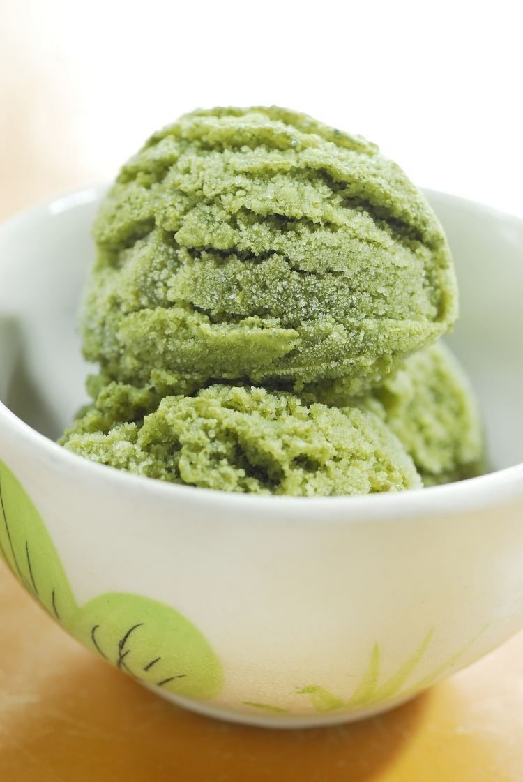 Recept na zmrzlinu Matcha prášok zo zeleného čaju matcha-zelený-čaj-prášok-recepty-príprava ľadu