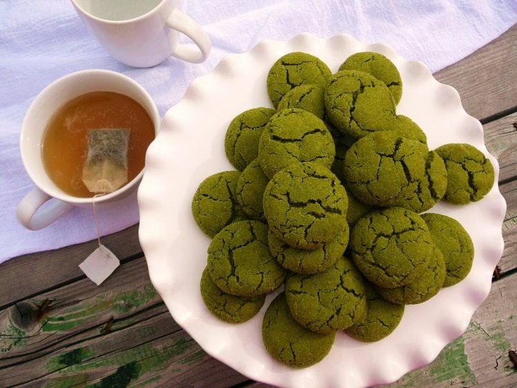 Práškové sušienky Matcha zelenej farby recept na matcha práškové sušienky
