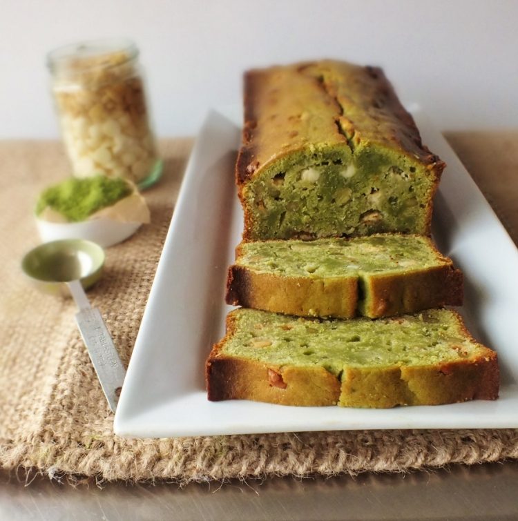 Pečenie chleba Matcha so semienkami a olivami matcha-chlieb-pečenie-olivy-orechy