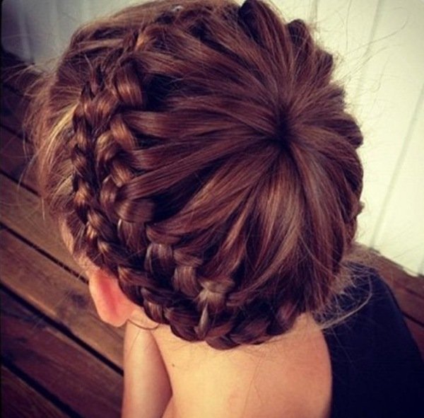 elegantný zapletaný účes-stabilný fixovaný drdol hlavy