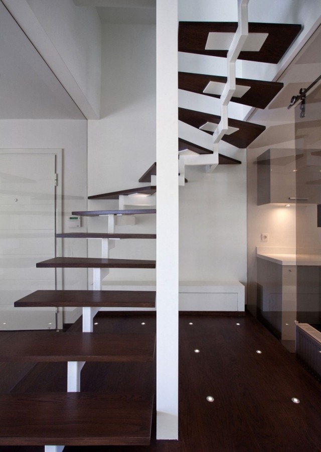 oblúkové schodisko moderný dizajn drevené schody oceľový nosník biely oblúkové schodisko dizajn drevené schody oceľový nosník biely
