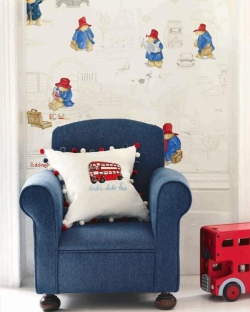 dekorácia do detskej izby v kresle v anglickom štýle