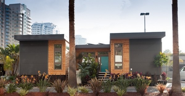 Predná dvorová palma nápady pre dizajnérske montované domy