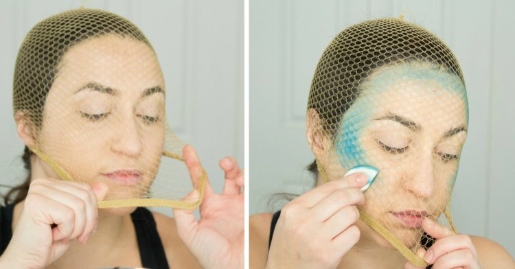 Pri líčení slúži sieťka na vlasy ako predloha halloween tváre make-up svetlo modrá farba vatový tampón nápad