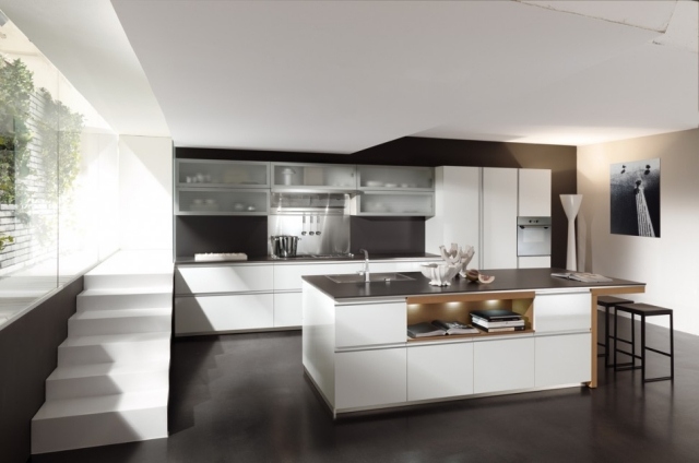 nápady na vybavenie kuchyne bezúchytkové dvierka skrinky na varenie ostrovná podlaha tmavá