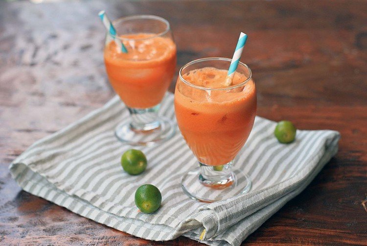 Detoxikačné recepty-mrkva-limetka-šťava