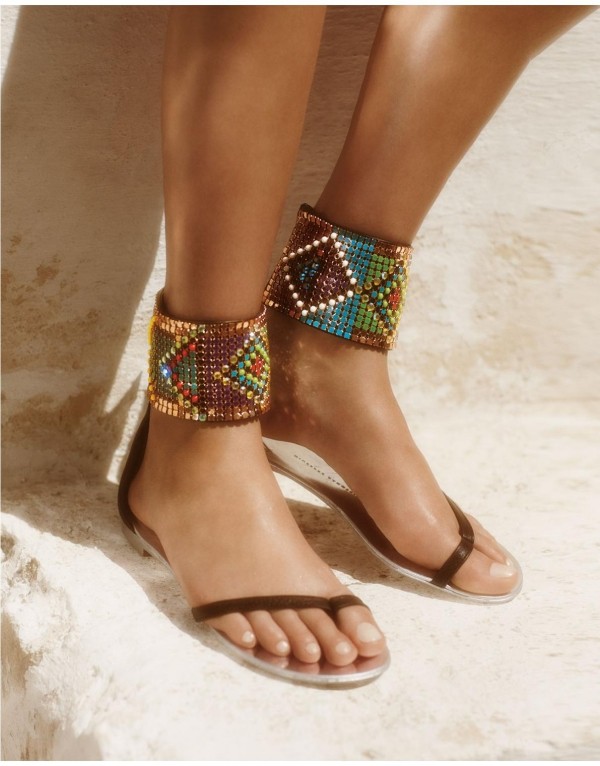 Pre ženu, ktorá miluje etnický štýl sandále-gladiátor-leto-móda-2014-ženy