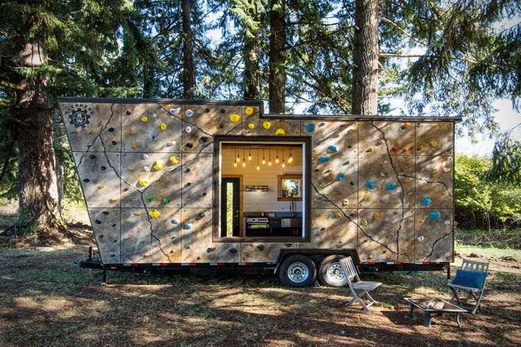 mini domy obytný dom malý dom mobilný byt mobilný dom malý formát lesná chata dobrodružná domáca lezecká stena