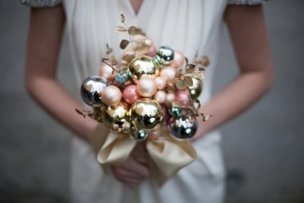 Originálna kytica pre nevestu nevesta-svadobná kytica-guličiek-vianočná