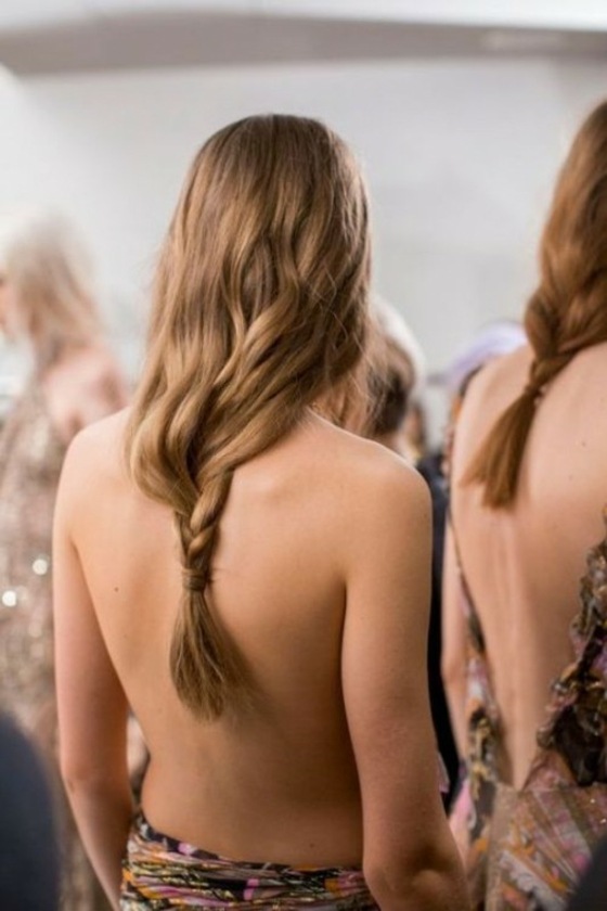 vlasy-ľahké-viazanie-čiastočne-vrkoč