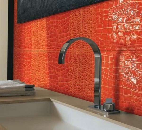 červené akcenty do kúpeľne