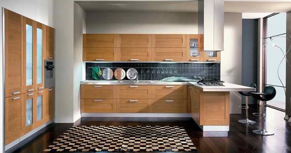 Vstavané kuchynské barové pultové podlahové krytiny z masívneho dreva Vstavané kuchynské nápady na podlahové krytiny z barového pultu z masívu