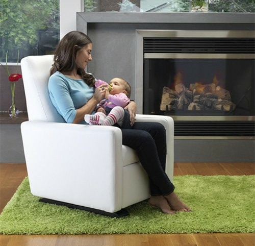 moderné dievčenské hojdacie kreslo do detskej izby