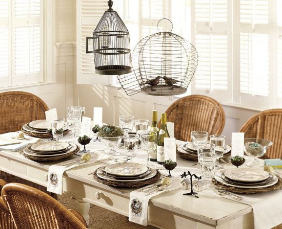 ratanové stoličky na jar pre vtáčie klietky rustikálne nápady na výzdobu stolov pre vtáčie klietky