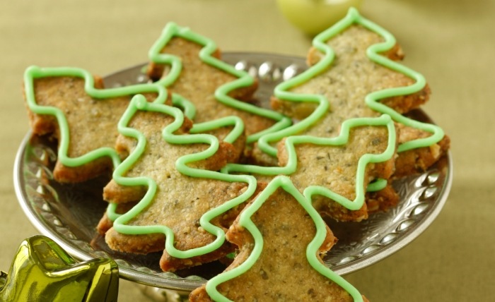 Tekvicové semená-stromy-lahodný-recept-vianočné-koláčiky-zelené-potravinárske farbivo