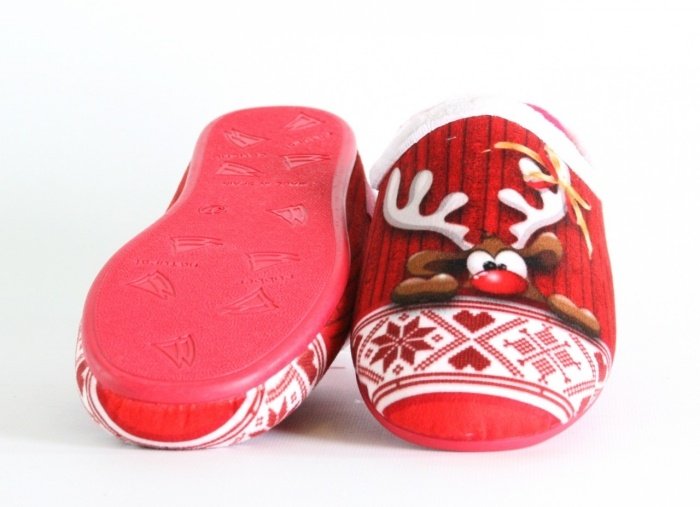 Nadýchané domáce papuče s darčekmi pre sobov na zimu nápad na darček-vianočné-lacné-domáce-papuče-zimné-vzor