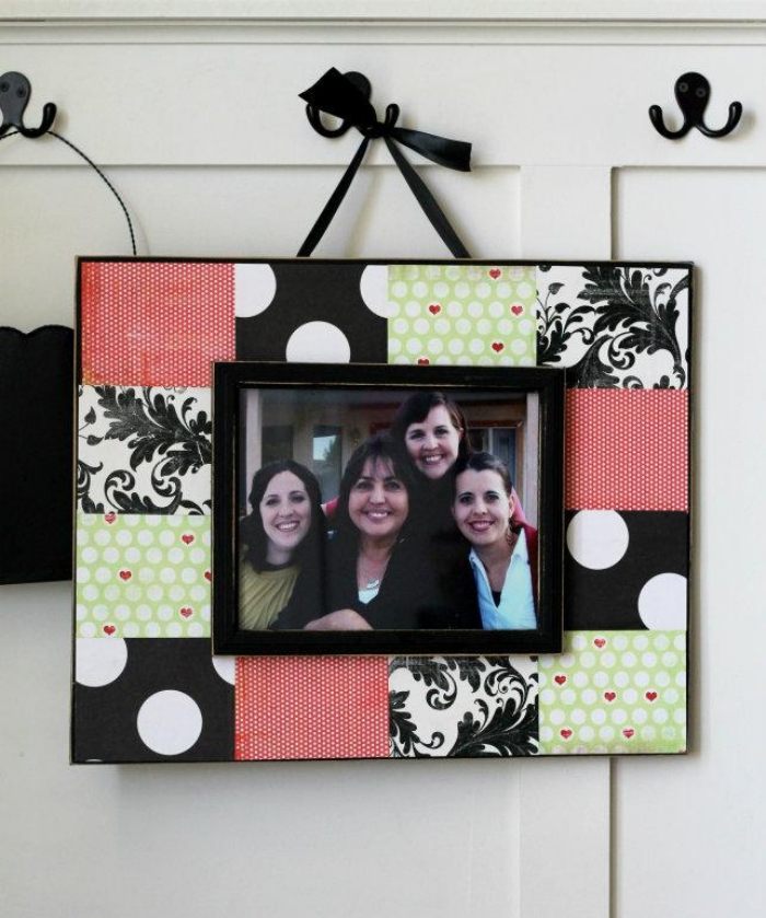 Rodinné fotografie a portréty štýlovo zarámované sú vhodné ako osobný darček rodinné fotografie-portréty-zarámované-personalizované-vianočné darčeky