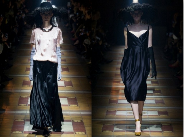 extravagantné dlhé rukavice modrej farby dlhé rukavice modrej farby Lanvin