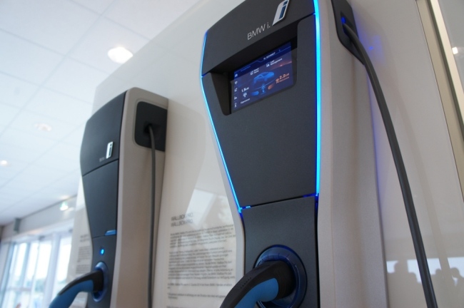 2014 BMW i3 test nabíjací prúd elektrický pohon