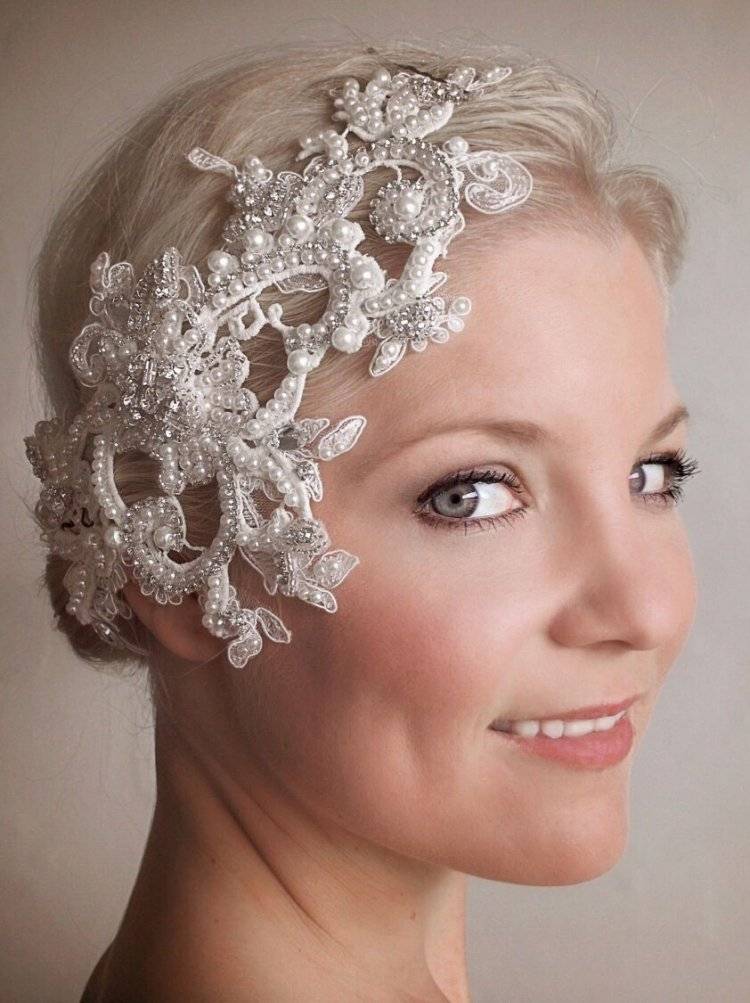 20. roky-účesy-urob si sám-téma-párty-krátke vlasy-šperky-perla-nádhera