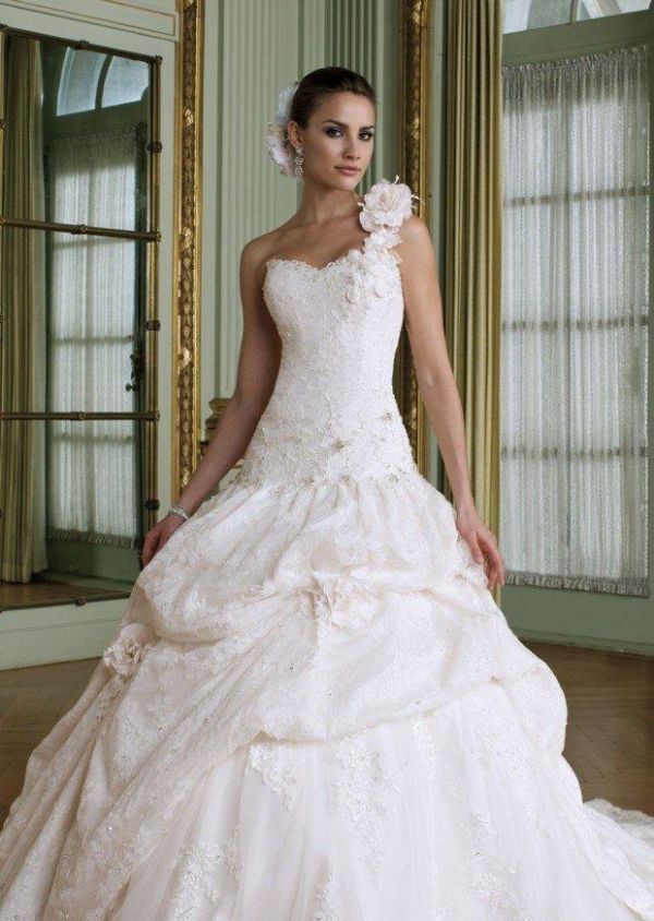 elegantné šaty-23-elegantné-nápady na jedno rameno