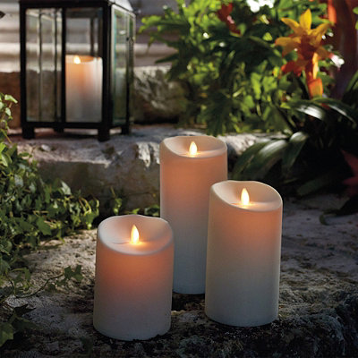 deco-nápady-LED-vianočné-sviečky-vonkajšie-bezdrôtové